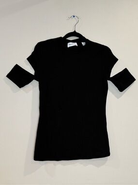 🔥MARELLA Women’s Black Short Sleeve Cutout Top Size M EC🔥